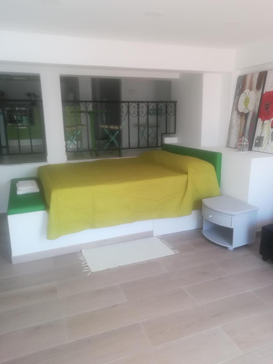 公寓 Studio With Pool Garden 塔维拉